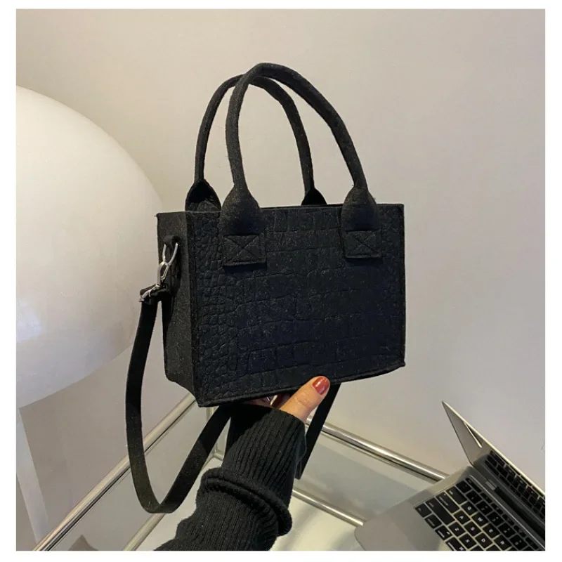 sac à bandoulière simple initié pour femme, sac à main de loisirs tendance, petit sac carré simple, vêtements de jeu