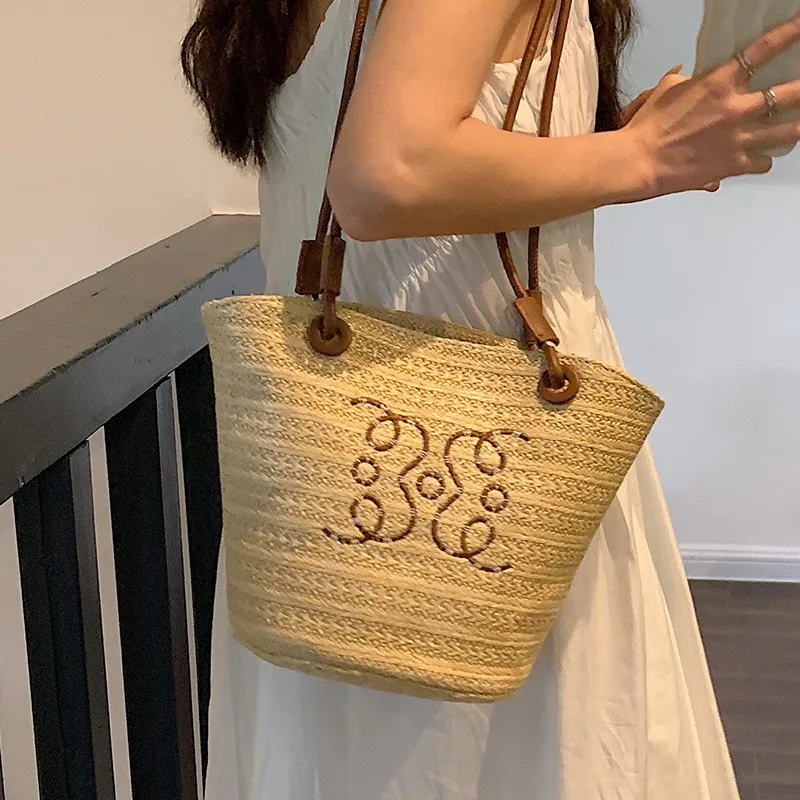sac à bandoulière rétro pour femmes, sac à main de marque de luxe de styliste, fourre tout en paille, sacoche élégante pour dames, sacs de plage
