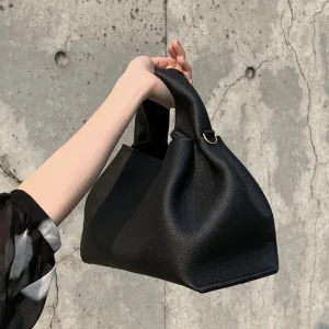 Sac à main à la mode pour femmes, sac à main rétro et haut de gamme, sac à bandoulière Simple et polyvalent Sac à main à la mode pour femmes, sac à main rétro et haut de gamme, sac à bandoulière Simple et polyvalent