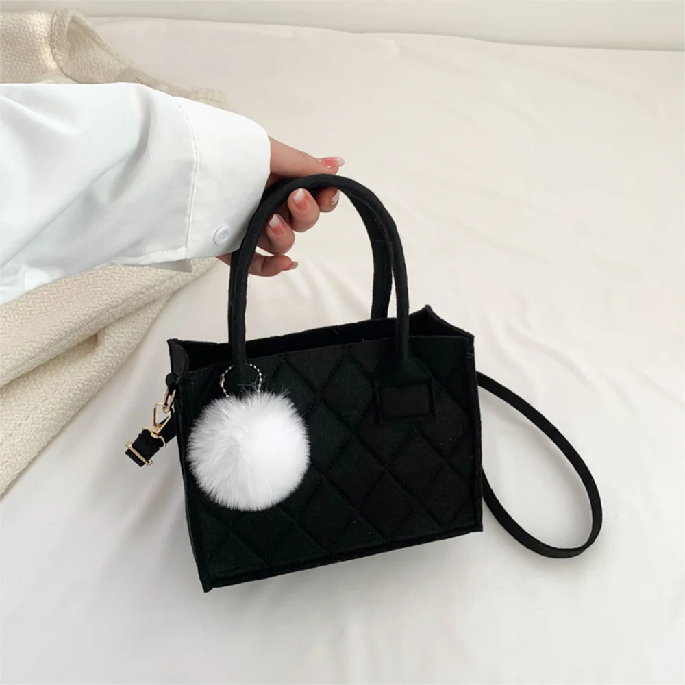 petit sac carré pour femme, sacs à main décontractés simples et polyvalents, sac messager polyvalent, feutre populaire, nouvelle mode, 2023
