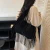sac hobo à franges en faux daim, sac hobo à pompon de couleur unie, sac à bandoulière ample à grand nœud, léger pour filles et femmes, cadeaux d'anniversaire