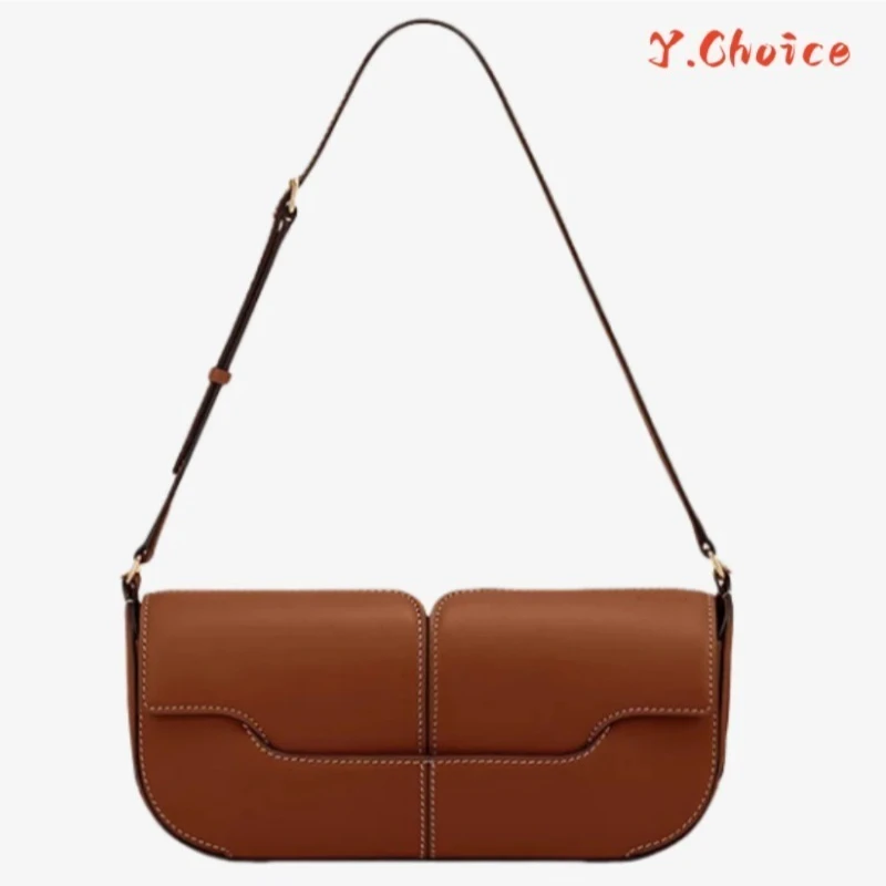 sac à main français de luxe et à la mode, asymétrique épaule dénudée, sac à main de transport en peau de vache, sac de bâton français décontracté et simple