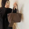 sac fourre tout en daim pour femmes avec poche intérieure, sac sous les bras vintage de grande capacité, sac à bandoulière de couleur unie pour le travail et les voyages