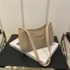 sac à bandoulière élégant avec décoration de nœud en métal, sac sous les bras polyvalent, sac baguette classique marron et noir pour femmes, usage quotidien