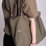 Sac fourre-tout en nylon résistant aux éclaboussures pour femme, sac à main initié, sac de bureau simple, tout match, nouvelle mode, 2024