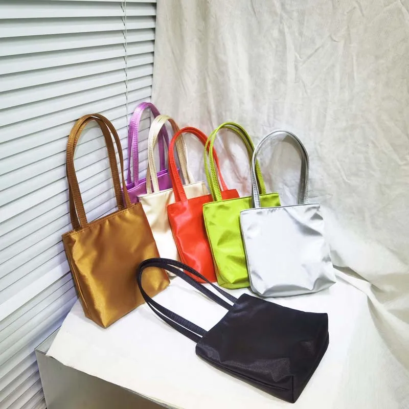 sac à main carré en soie pour femmes, pochette à la mode, petit lot, sac à main de téléphone de styliste haut de gamme, sac de soirée élégant, cadeau pour elle