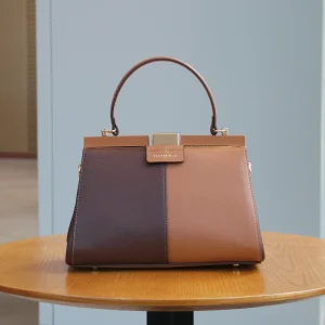 Mode luxe haut de gamme atmosphère sac à main 2025 nouveau design de niche contraste tendance européenne et américaine couleur correspondant sac à main lar