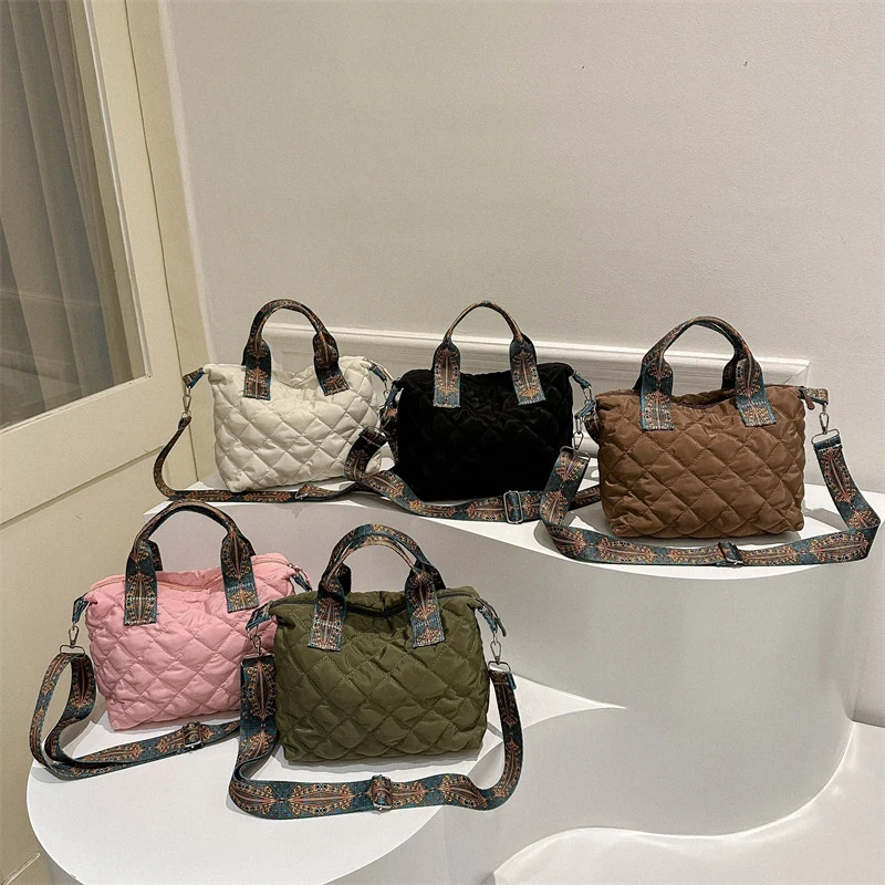grands sacs à main fourre tout pour femmes, design de luxe, sacs à bandoulière de marque de styliste, sac décontracté matelassé rembourré pour femmes