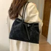 Sac fourre-tout haut de gamme pour femme en cuir fin avec un look moderne quotidien de banlieue célèbre haut de gamme ​