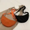 sac à bandoulière en nylon orange pour femmes, sac de poitrine hobos portable et décontraé, sac sous les bras pour étudiants