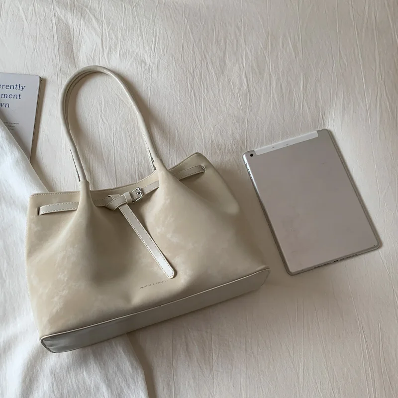 sac fourre tout vintage pour femme | cuir pu léger de couleur unie | grand sac avec fermeture à glissière pour les déplacements quotidiensshopping