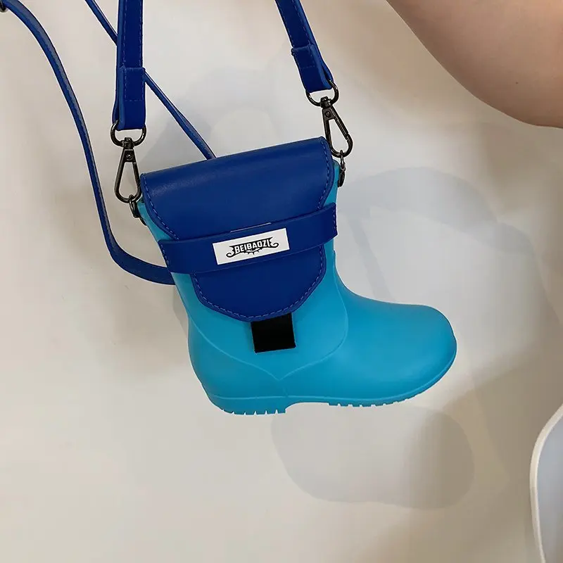 sac à bandoulière en pvc nouveau sac à bandoulière créatif en forme de botte tridimensionnelle pour femmes 2025 sac pour femmes à la mode de style de vente chaude