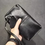 Sac à main en cuir véritable pour hommes, pochette en cuir souple, portefeuille long rétro, sac décontracté pour téléphone portable, sac à main simple