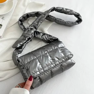 Sac fourre-tout matelassé pour femmes, fourre-tout léger et chaud en coton rembourré à carreaux, sacs à bandoulière sous les bras, sacs à main gonflés, hiver Sac fourre-tout matelassé pour femmes, fourre-tout léger et chaud en coton rembourré à carreaux, sacs à bandoulière sous les bras, sacs à main gonflés, hiver