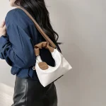 Sac fourre-tout plissé pour femme, design confortable, peut être mis en bandoulière plus d&rsquo;un sac à bandoulière initié