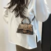 un sac à main haut de gamme imprimé léopard pour femmes en 2025, un sac à bandoulière à une épaule tendance, polyvalent et à la mode