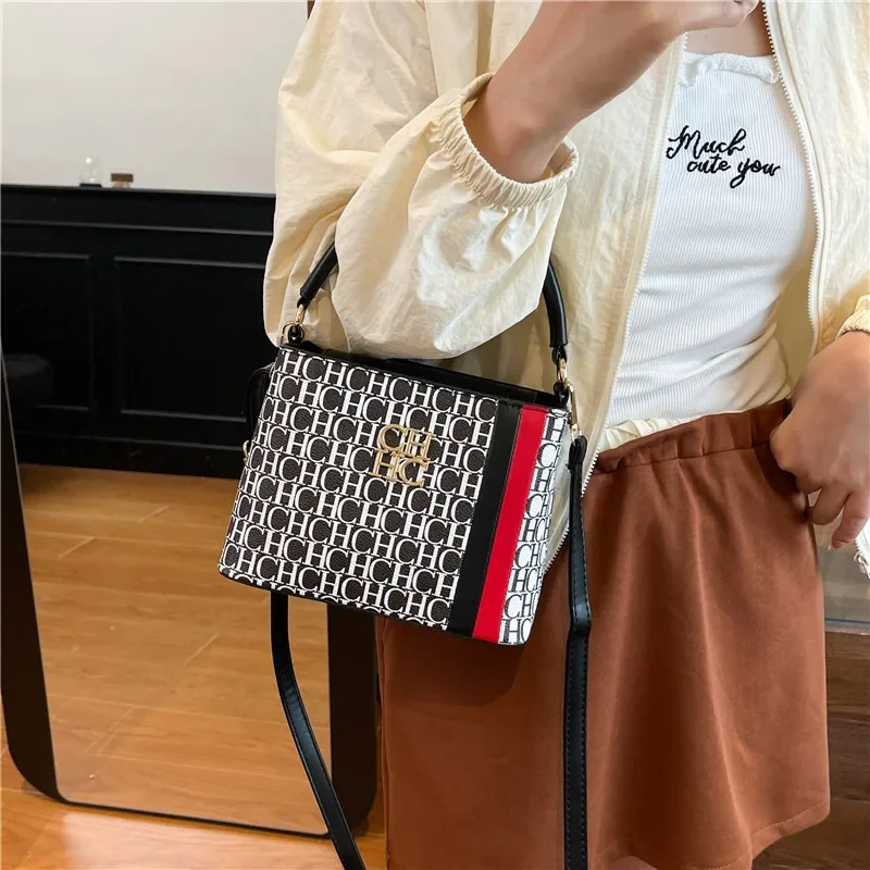 grand sac fourre tout à la mode avec fermeture éclair, vêtements multidirectionnels, parfait pour le travail et le week end, essentiels pour femmes, 2025