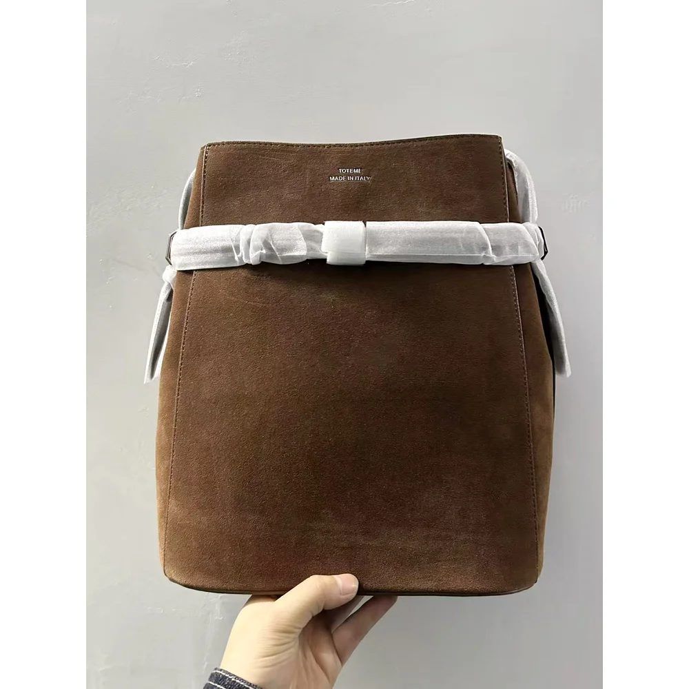 sac seau de grande capacité, lettre de niche, sac à bandoulière portable simple et polyvalent pour femmes