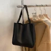 sacs à bandoulière seau simples pour femmes, nouveaux sacs à main de couleur unie rétro, fourre tout de grande capacité, sacs en cuir pu de grande capacité 2025