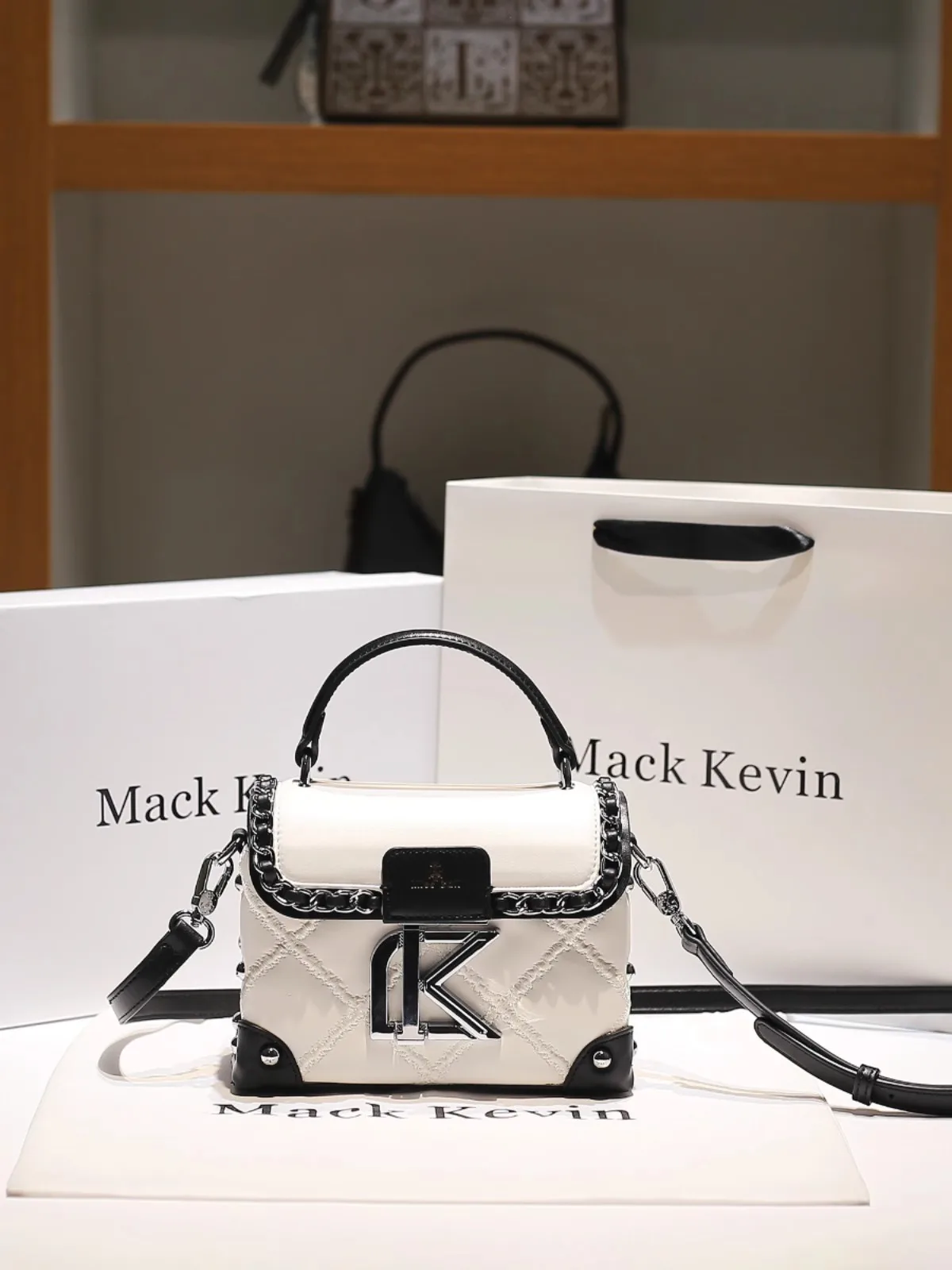 sac à main carré en cuir de haute qualité pour femmes, nouvelle mode et populaire, couleur contrastée, sac à bandoulière pour soirée, 2025