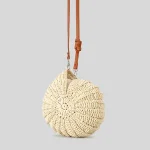 Sac à bandoulière en tricot au Crochet, sac à bandoulière tissé à la main avec chaîne de perles pour femmes, sac à main Compact élégant et délicat