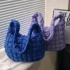 Sac à bandoulière rembourré matelassé pour femme, moteurs plissés, sacs initiés au nuage, grande capacité, fourre-tout, sac à bandoulière en duvet Bergame Sac à bandoulière rembourré matelassé pour femme, moteurs plissés, sacs initiés au nuage, grande capacité, fourre-tout, sac à bandoulière en duvet Bergame