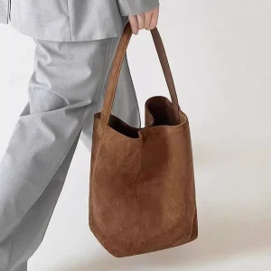 2025New sac seau tendance grande capacité sac fourre-tout haut de gamme Simple polyvalent sac à main de banlieue sac à bandoulière pour les femmes automne et W 2025New sac seau tendance grande capacité sac fourre-tout haut de gamme Simple polyvalent sac à main de banlieue sac à bandoulière pour les femmes automne et W