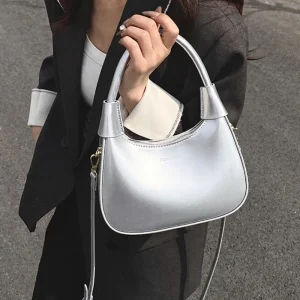 Sac fourre-tout classique en PU pour femmes, sac Hobo élégant de grande capacité, sac sous les bras français en Polyester anti-éclaboussures, Texture d’eau Sac fourre-tout classique en PU pour femmes, sac Hobo élégant de grande capacité, sac sous les bras français en Polyester anti-éclaboussures, Texture d’eau