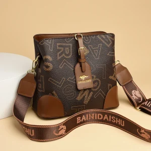 2025 Nouveau sac seau de grande capacité, bandoulière, sac à bandoulière simple, sac de mode polyvalent, sac de transport simple, pendentif 2025 Nouveau sac seau de grande capacité, bandoulière, sac à bandoulière simple, sac de mode polyvalent, sac de transport simple, pendentif