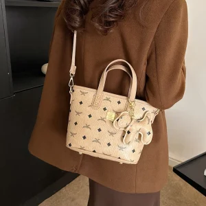 Sac messager de styliste Paris pour femmes, sac à main élégant et minimaliste en cuir, fourre-tout Sac messager de styliste Paris pour femmes, sac à main élégant et minimaliste en cuir, fourre-tout