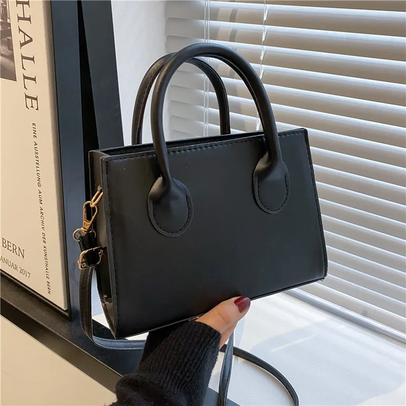 Elegant Black Handbag with Dual Handles, Chic Crossbody Bag, Retro Stylish Tote Small Bag for Women Girls Daily Use, Work, Party Elegant Black Handbag with Dual Handles, Chic Crossbody Bag, Retro Stylish Tote Small Bag for Women Girls Daily Use, Work, Party