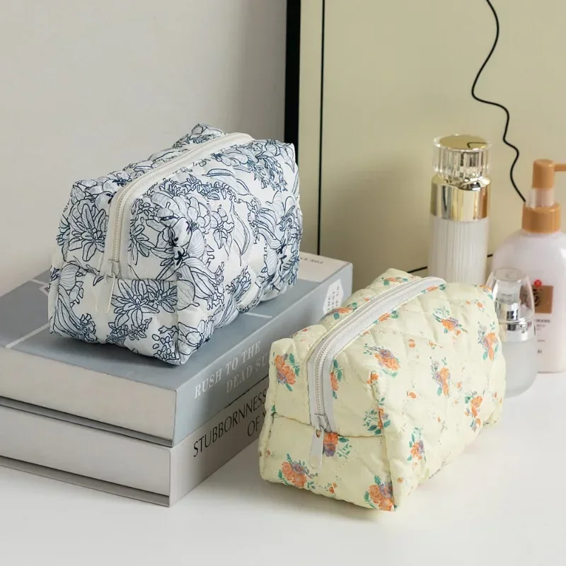 sacs de maquillage floraux matelassés, fermeture éclair, imprimé mignon, organisateur de rangement de fleurs, accessoire de maquillage, trousse de toilette, grand sac à cosmétiques pour femmes