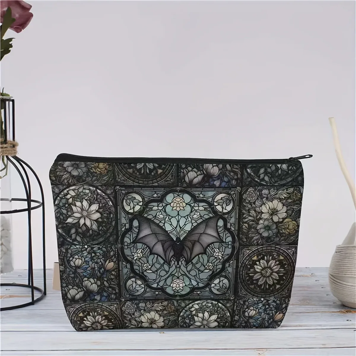 sac à cosmétiques chauve-souris en vitrail gothique, design brillant du milieu du siècle, articles de toilette et pochette à crayons de voyage, sac de rangement unisexe pour adultes