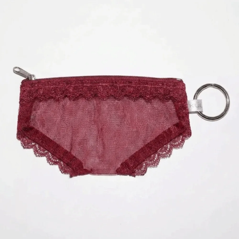 pochette de rangement cosmétique unique en forme de cœur en dentelle transparente, trousse de toilette y2k en maille pour le voyage