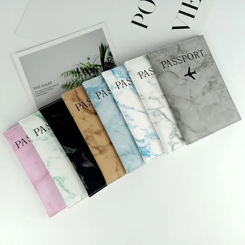 couverture de passeport en cuir pu, porte-passeport de voyage simple avec lettres d'avion imprimées pour femmes et hommes, cadeau de mariage à la mode