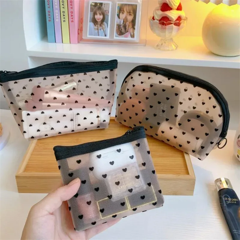 Sacs de maquillage cosmétiques en maille, porte-étui, fermeture éclair transparente, mignon, noir, cœur imprimé, trousse à crayons, pochette pratique à transporter