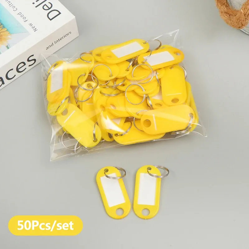 porte-clés coloré, étiquette de clé, nom d'identification, adresse de salle, marqueur de numéro tel, étiquette de bagage avec anneau fendu, 50 pièces