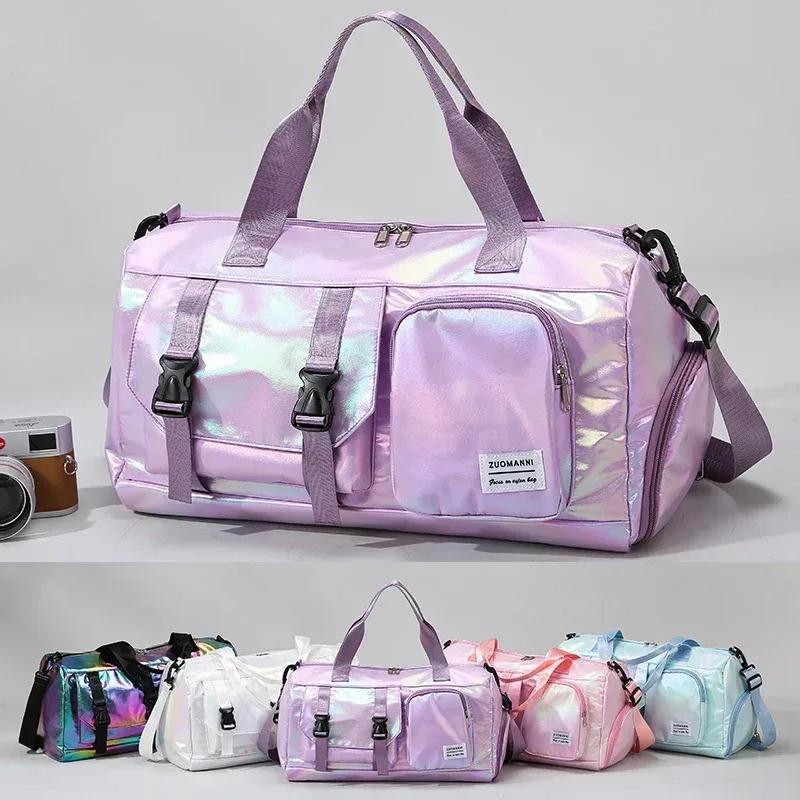 Sac polochon Glamour holographique – Espace et élégant, fourre-tout à bandoulière avec compartiment à chaussures pour les évasions du week-end sans effort –