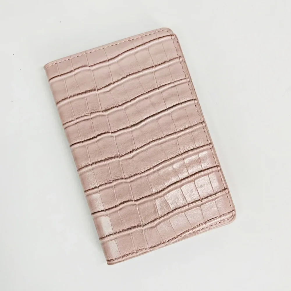 ensemble de porte-passeport et étiquette de bagage en cuir pu, motif crocodile, personnalisable avec lettre, accessoires de voyage de luxe
