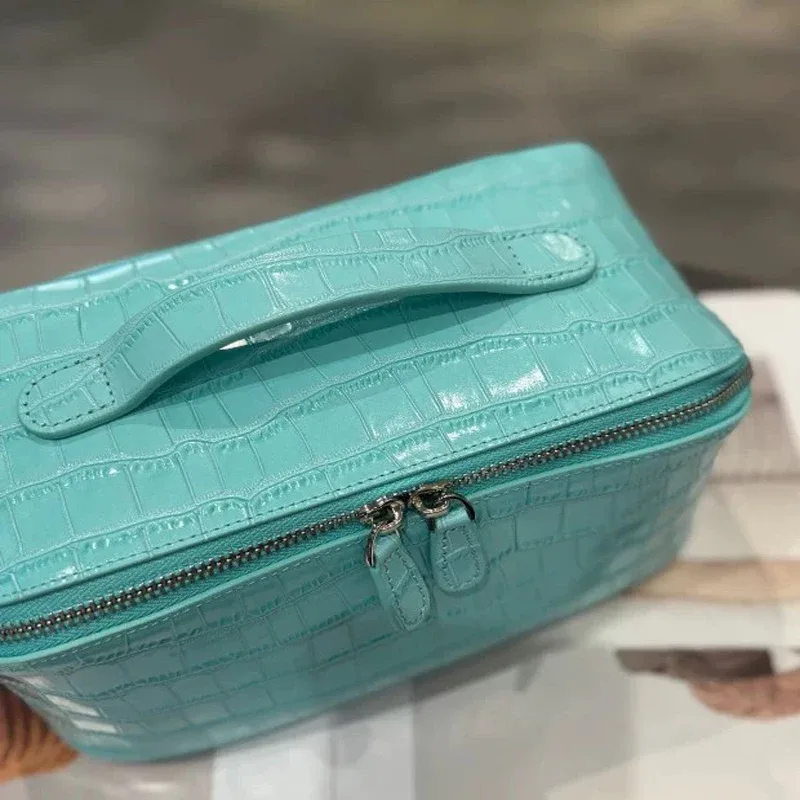nouvelle trousse de maquillage en cuir véritable, motif crocodile, grande capacité, série de couleurs haut de gamme, sac de toilette portable de voyage