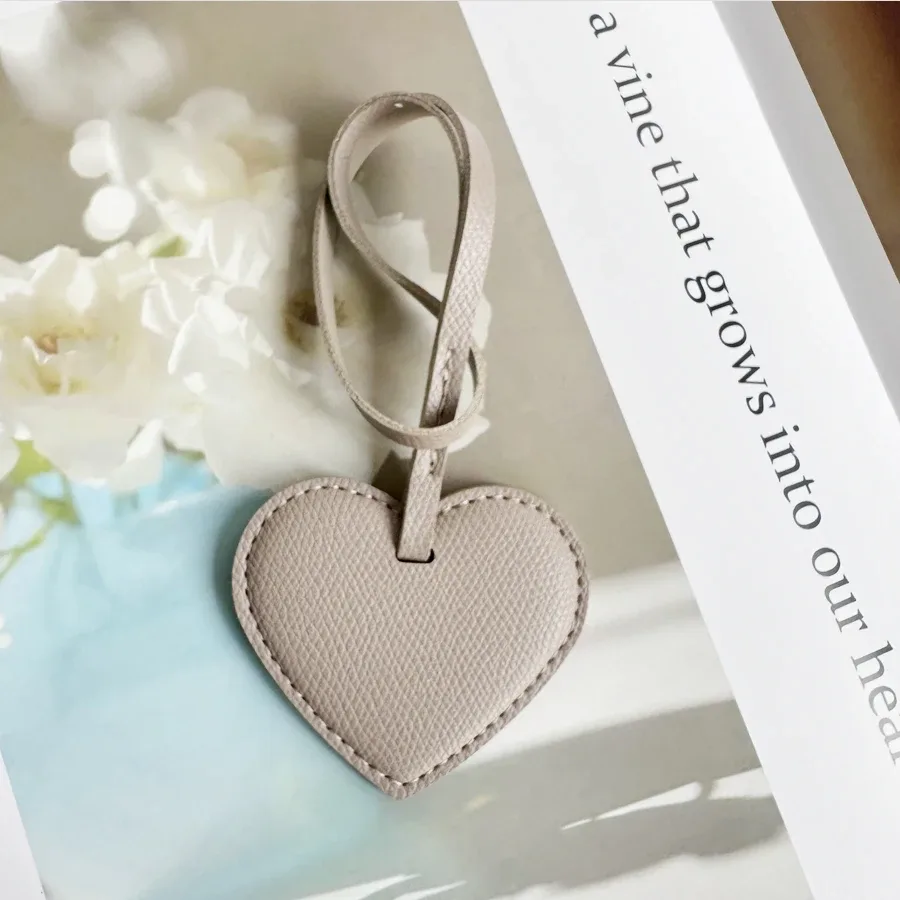 pendentif sac à main en cuir pu pêche personnalisé avec initiales gratuites pour femme, breloque porte-clés de haute qualité noir, cadeau pour l'école, décoration de sac à dos