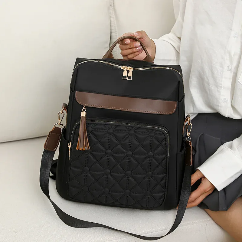 sac à dos matelassé brodé pour femmes, nouveau style coréen, polyvalent, grande capacité, résistant à l'eau, sacs à bandoulière en cuir, 2024