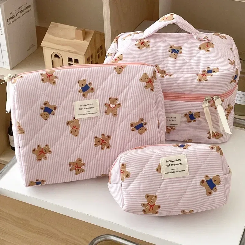 1pc matelassé ours mignon sac de maquillage floral sac cosmétique femmes fille voyage trousse de toilette organisateur coton pinceaux de maquillage mallette de rangement