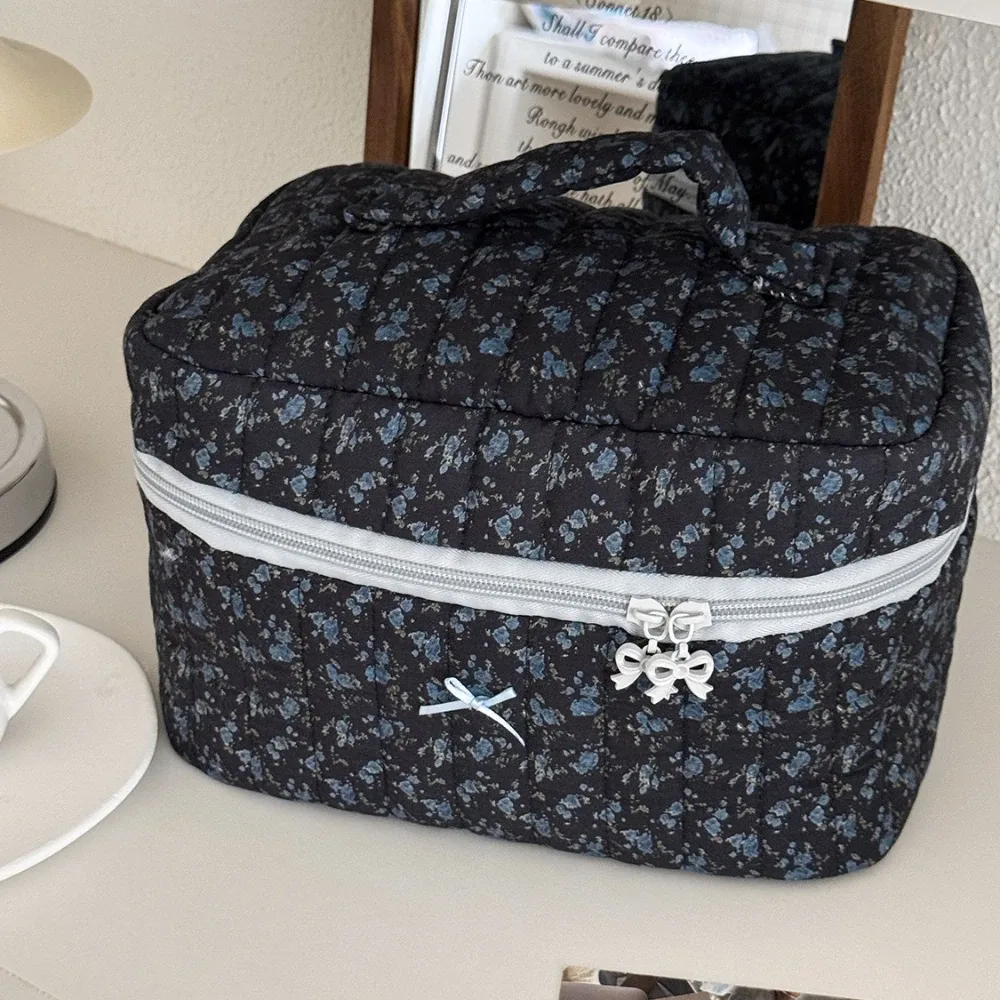 sac de rangement de cosmétiques floral, pochette de maquillage élégante à imprimé noir pour femmes