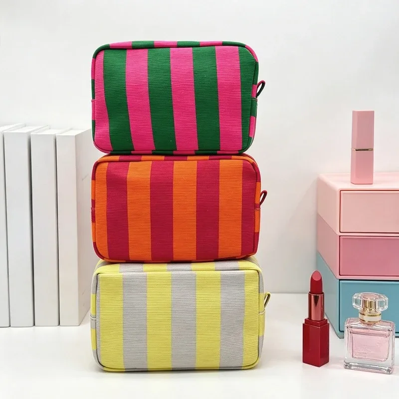 sac de maquillage rayé en forme de boîte pour femmes, sac à cosmétiques portable avec fermeture éclair, organisateur de voyage, pochette de rangement pour articles de toilette féminins