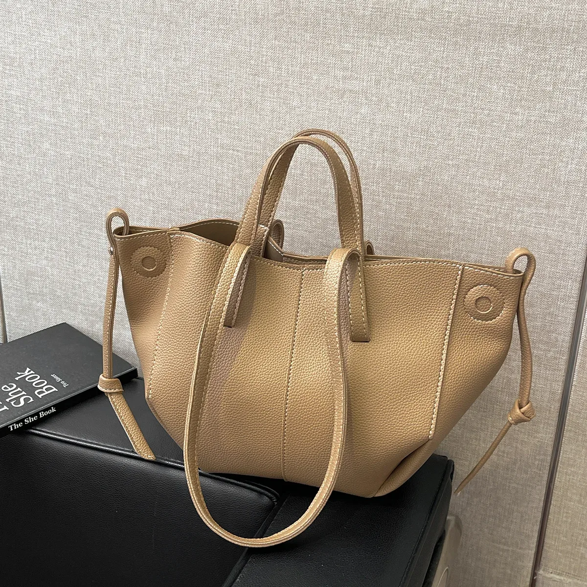 sac fourre-tout en cuir grande capacité pour femme, sac à main de luxe imperméable, sac à bandoulière pour le travail, le shopping et les voyages, sac à la mode