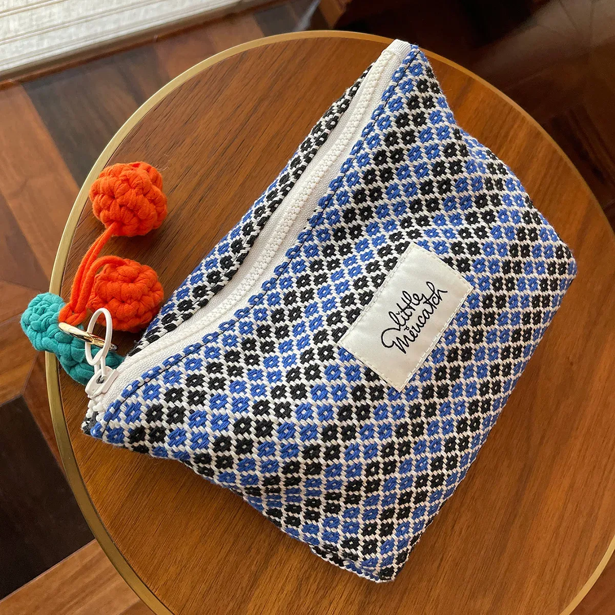 trousse de maquillage à motif géométrique bleu, sac à main de grande capacité, décoration de patch de lettre, aucun sac cosmétique suspendu