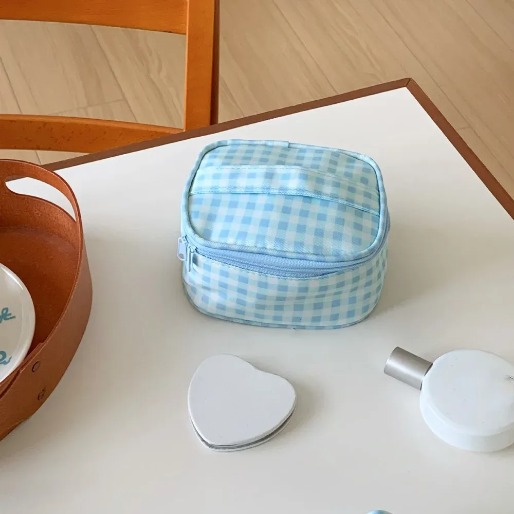sac de maquillage en tissu oxford à carreaux bleus, sac de rangement multifonctionnel de grande capacité pour articles de toilette, sac de rangement de voyage étanche pour affaires