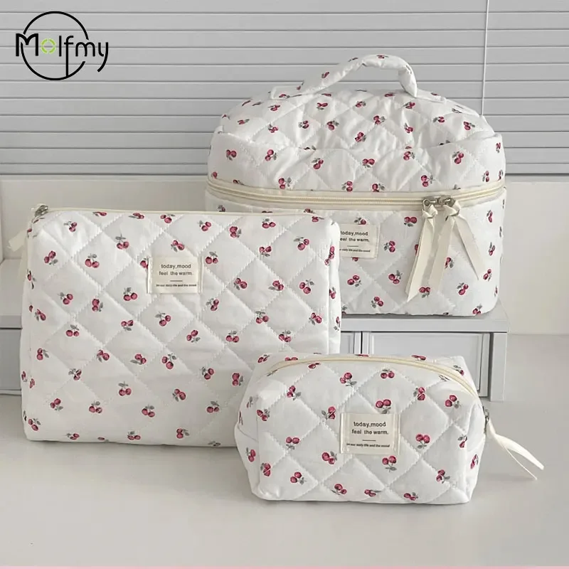 sac de maquillage cerise, sacs à cosmétiques pour femmes, mode portable mignon, pochette de rangement de voyage, sac à main en coton matelassé à fermeture éclair