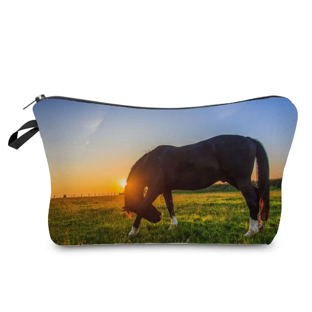sacs de maquillage imprimés cheval pour femmes, sac à cosmétiques décontracté pour filles, mini trousse de toilette écologique réutilisable de voyage, trousse à crayons pour étudiants